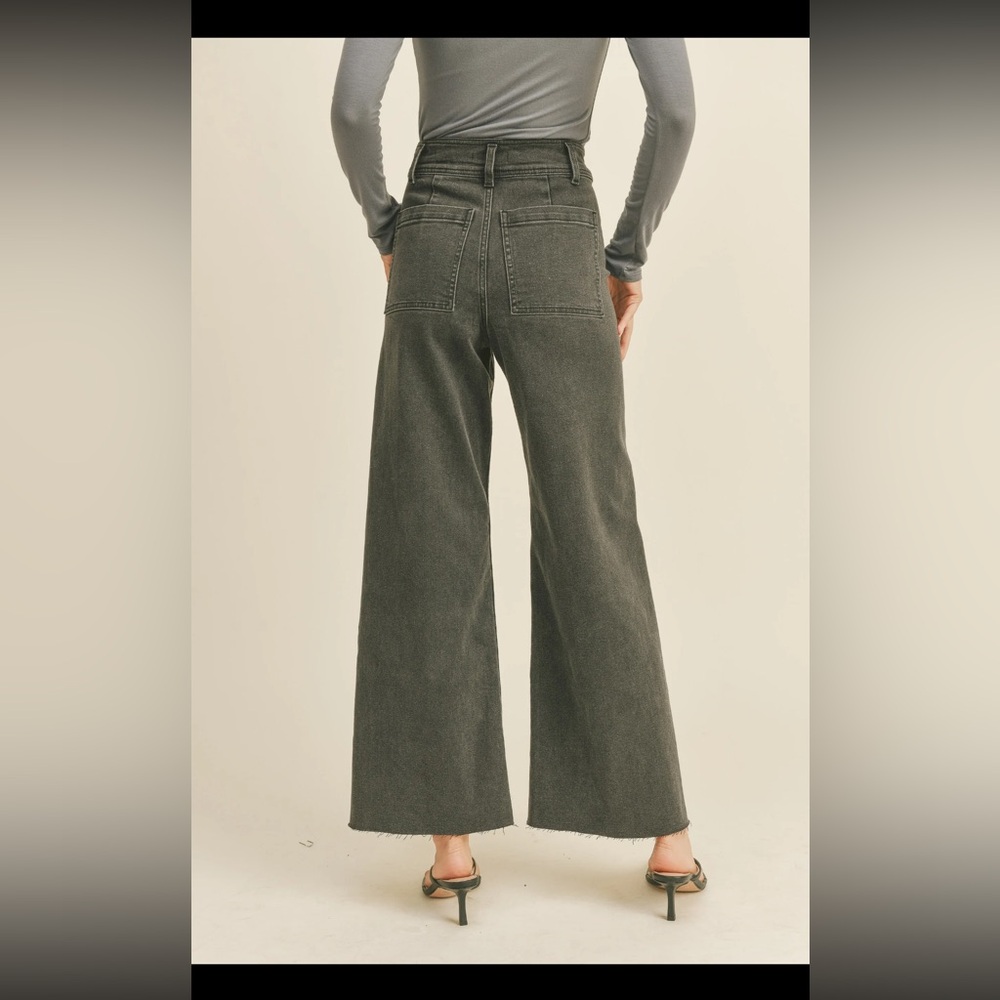Miou Muse Gray High Rise Wide Leg Jeans NWT Cropped Denim Trendy Minimal Chic  M